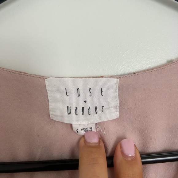 Lost + Wander Blush Floral Textured  Mini Dress Small - Picture 2 of 3